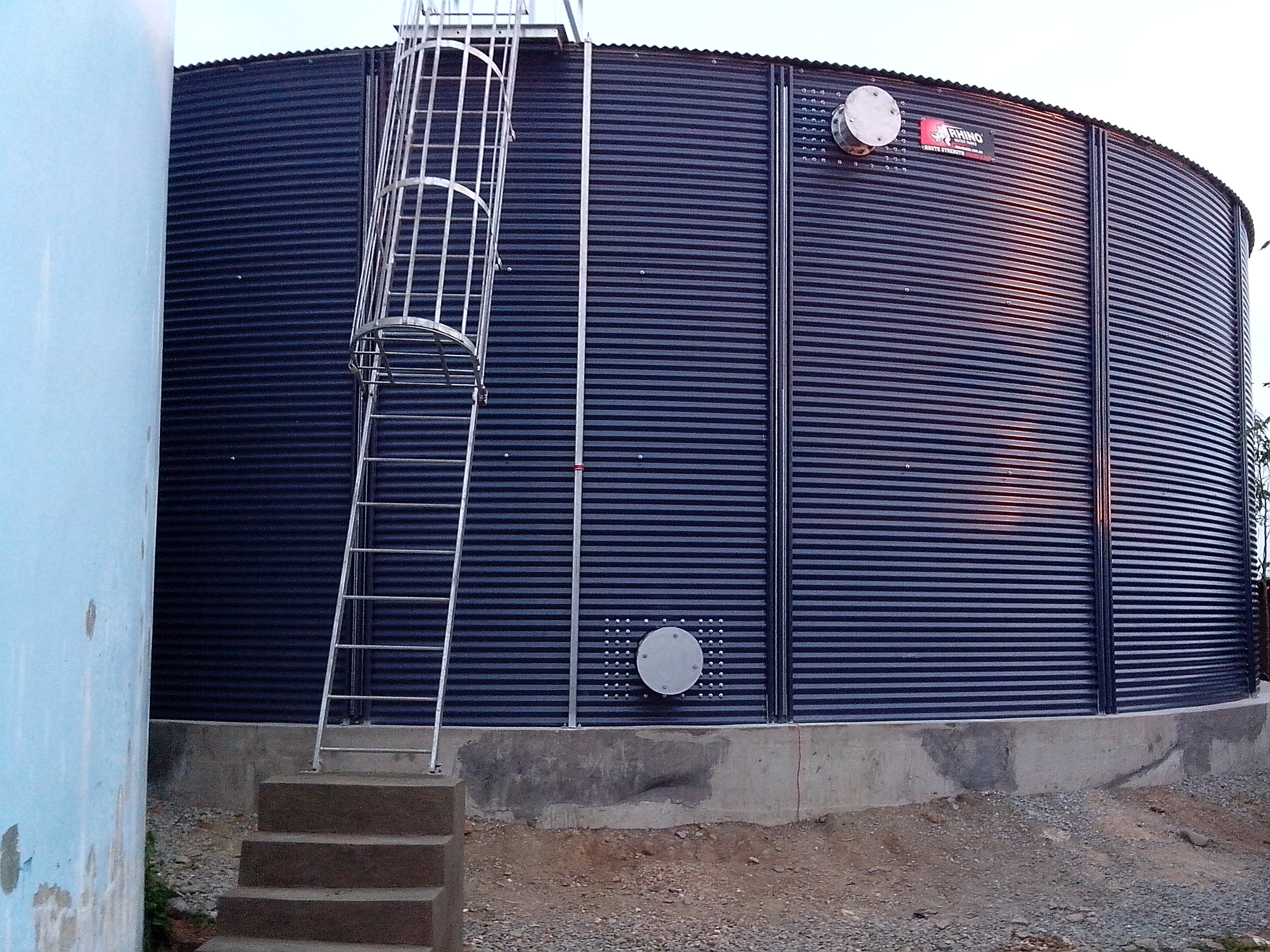 Water Tank Alaminos City Water District 1070 CUM